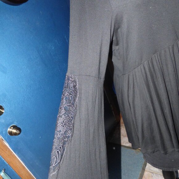 TORRID GOTH WICCA VAMP SUPER SOFT BLACK LACE BELL SLEEVE BABYDOLL TEE 2 2X 18 20 - Picture 7 of 15